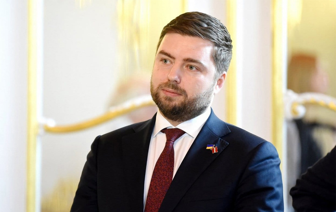 Шмыгаль забрал из Минобороны в Минэнерго госсекретаря и двух заместителей